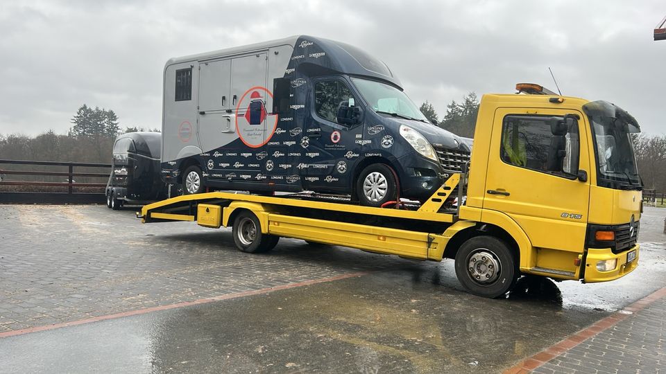 AutoTransport & Abschleppdienst - Kostenlose Auto Verschrottung in Bad Homburg