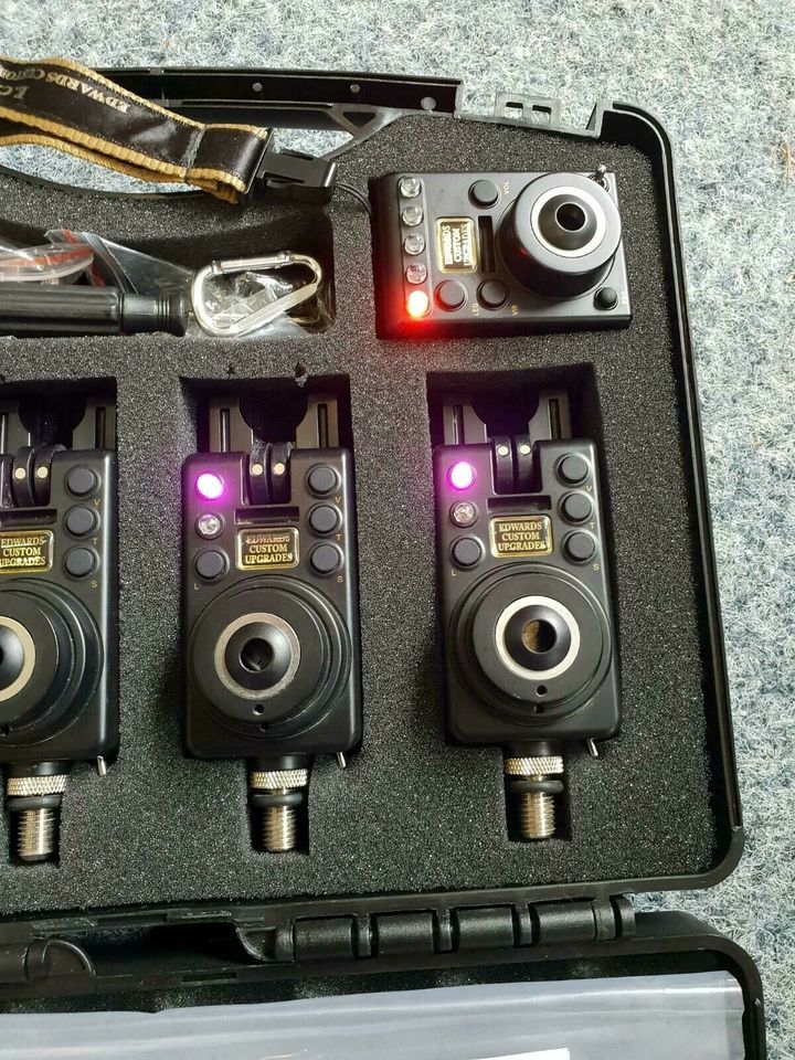 E.C.U Compact MK1 Bissanzeiger mit Purple LED 3er Set + Funkbox in Bad Bentheim