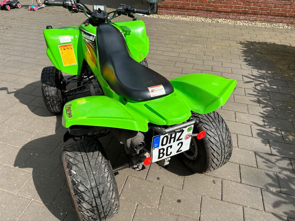 Quad Kawasaki Kfx 700 in Schwanewede