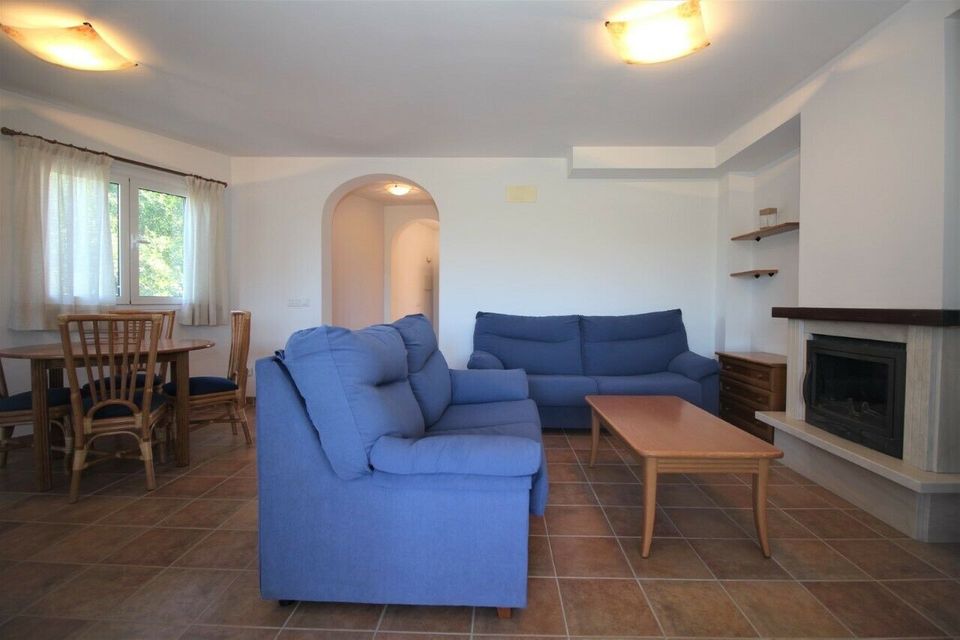 Reihenhaus mit Privatpool, Garten, Garage und Lizenz, Mallorca! in Frankfurt am Main