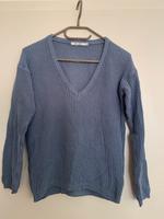 NA-KD Pullover Pulli GrXS/34 blau V Ausschnitt Nordrhein-Westfalen - Menden Vorschau