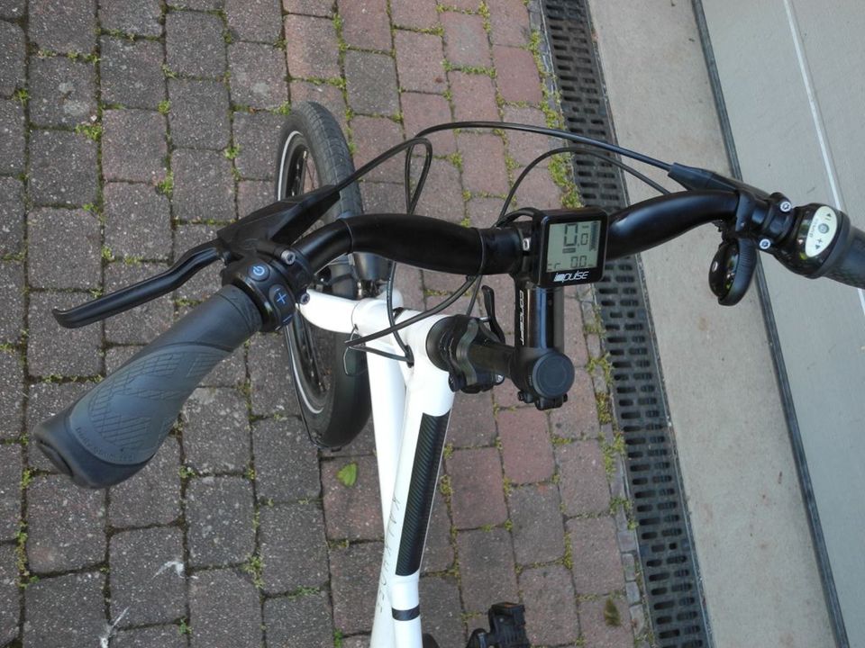Kompaktrad e-bike KALKHOFF 20 Zoll Wohnmobil kein Klapprad in Fritzlar