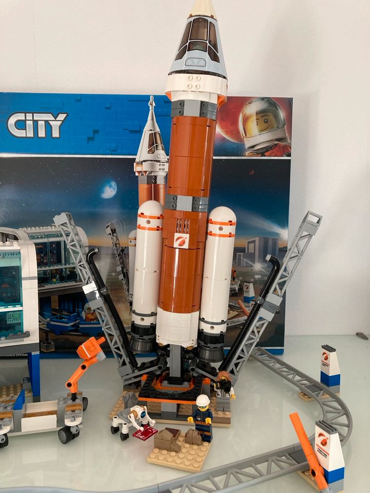 Lego 60227, 60228 mit LED Kid, 60077, 60078. Weltraumrakete, in Lehrte