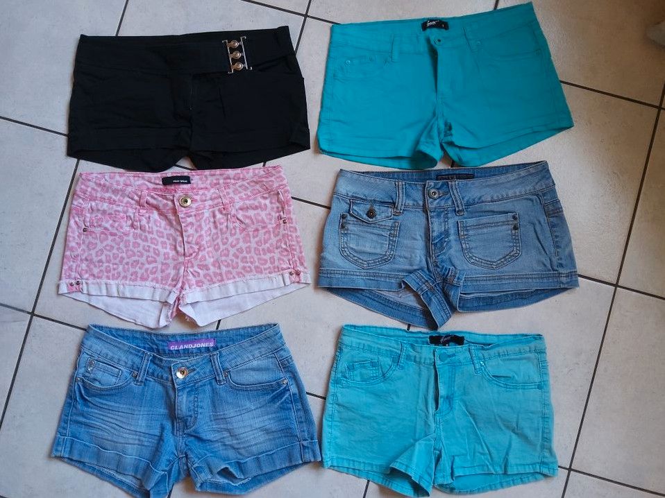 6 kurze Hosen Hotpants Gr.38 sehr gut je 4€ Hosenpaket 18€ in Bergtheim (Unterfranken)