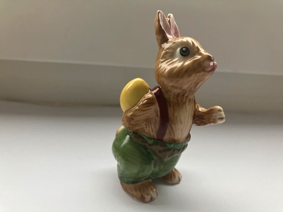 Villeroy & Boch Osterhase mit Osterei in Hannover