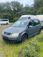 VW TOURAN 1.9 TDI - TÜV 11/24 7-Sitzer Niedersachsen - Seevetal Vorschau