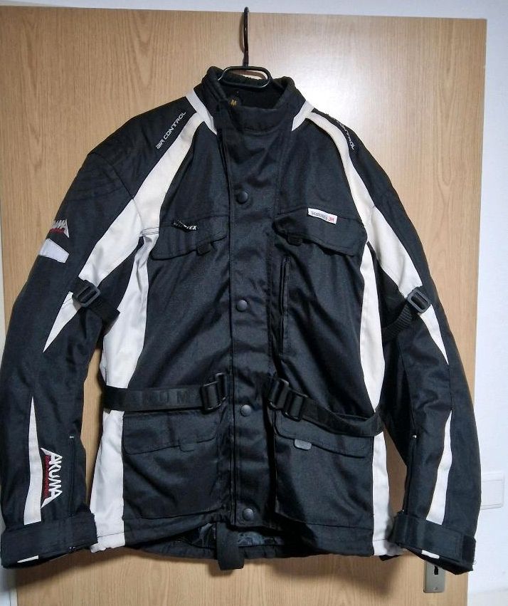 Motorrad Bekleidung Jacke und Hose in Duisburg