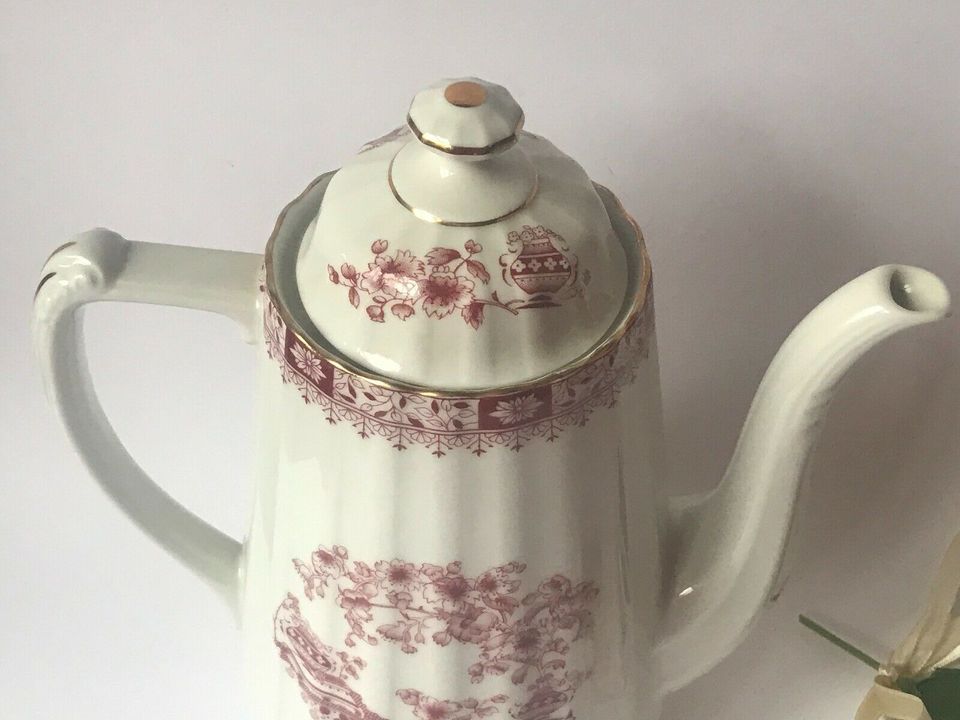 Seltmann Weiden Kaffeekanne Dorothea China Rot Füllmenge 1,25 Lit in Stuhr