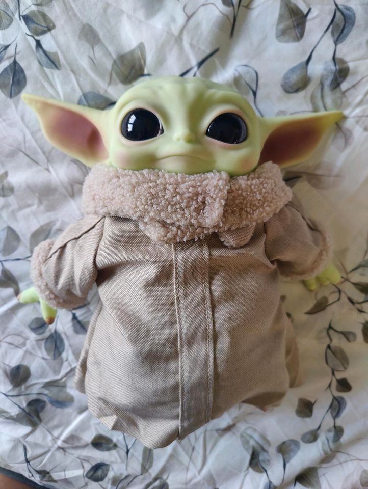 The Mandalorian Grogu Baby Yoda in Duisburg