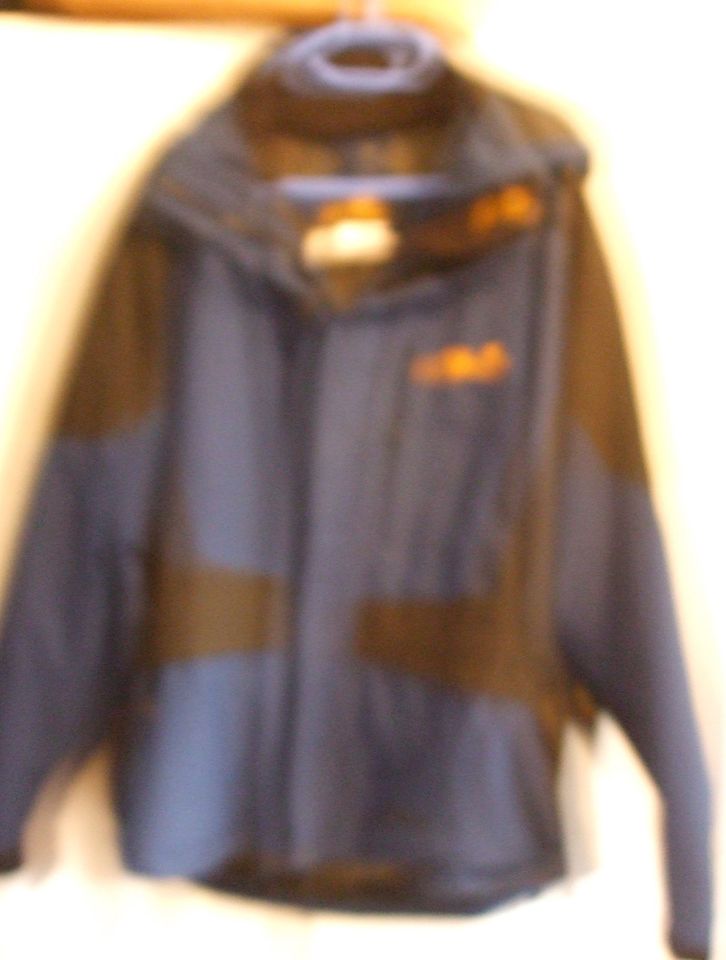 Jack Wolfskin Windbreaker Gr. L  Gore -Tex Damen / Herrn in Ochsenfurt