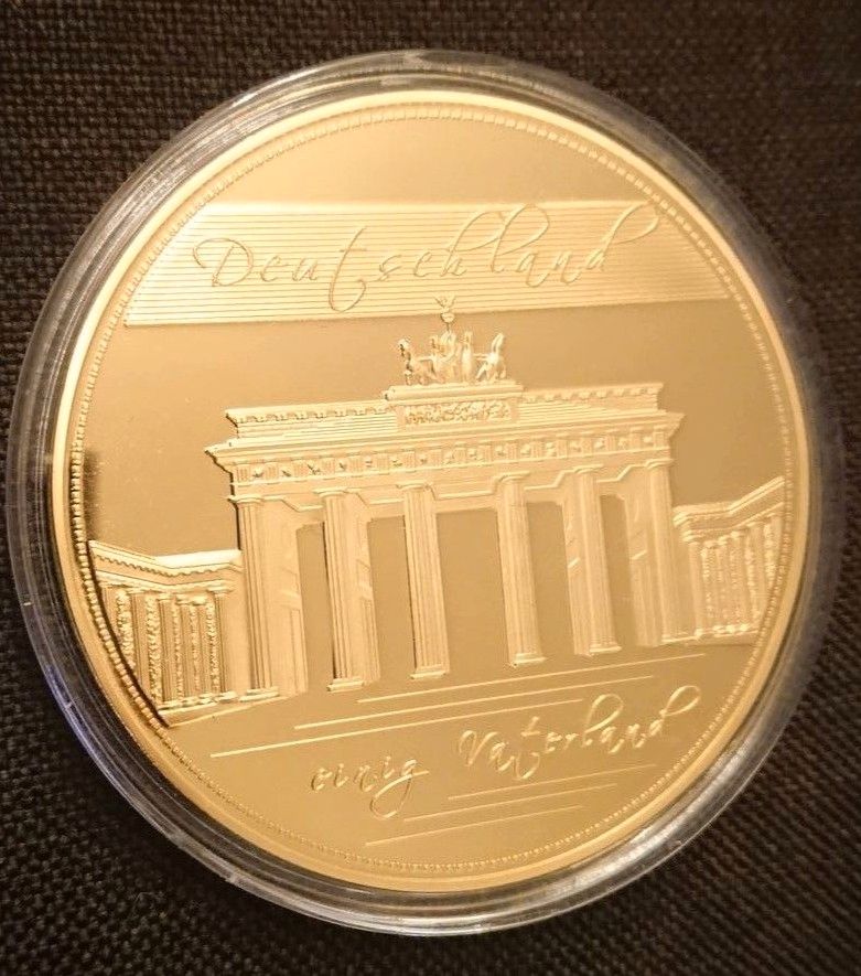 Medalie in Gold Einig Vaterland in Pampow