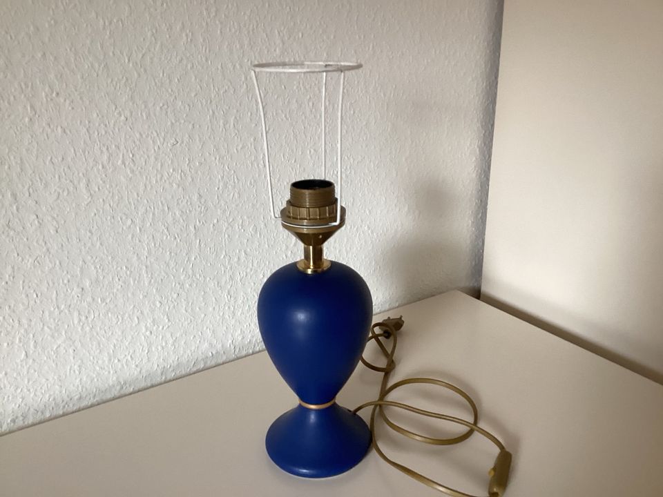 Tischlampe ohne Schirm in Flensburg