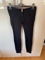 Freddy Hose, Damen Jeggings, Push up Hose Größe 36, schwarz Nordrhein-Westfalen - Wermelskirchen Vorschau