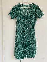 Sommerkleid Wickelkleid grün weiß Hessen - Baunatal Vorschau