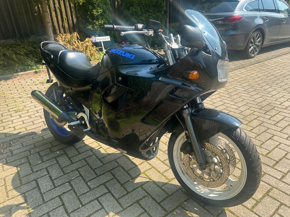 Suzuki GSX-F 600 in Duisburg