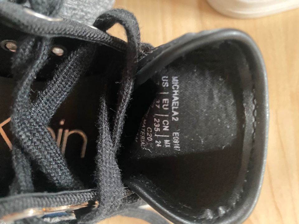 Calvin Klein Sneaker schwarz Stoff Gr. 37 neuwertig in Stuttgart