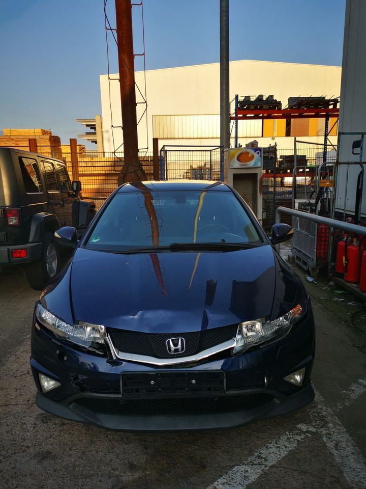 Schlachtfest Ersatztei OEM HONDA CIVIC VIII Mk8 FN FK3 Bj. 05-11 in Seligenstadt