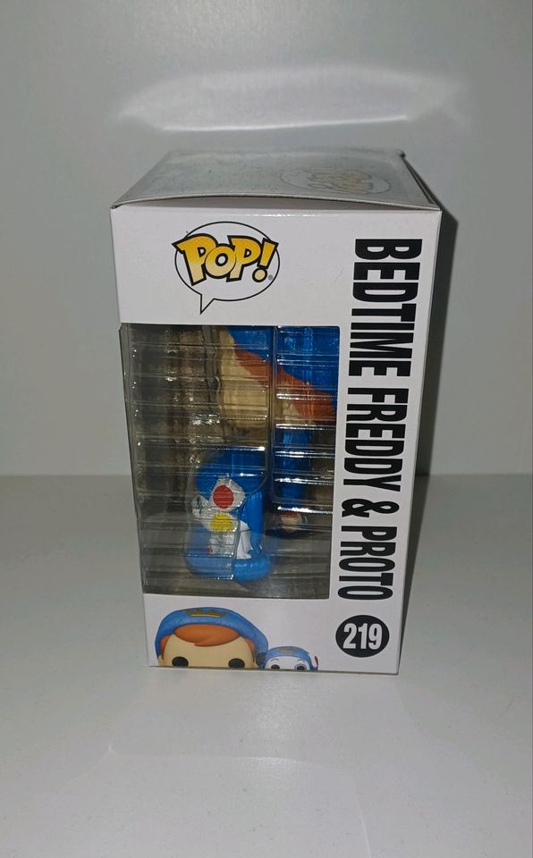 Funko Pop Bedtime Freddy & Proto Funko 219 in Obertaufkirchen