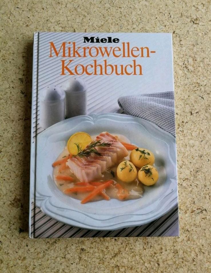 Miele Mikrowellen Kochbuch in Minden