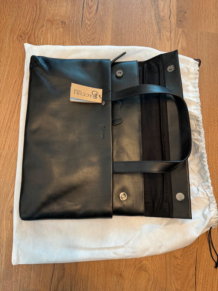 Baccini Milano Laptoptasche Echtleder schwarz in Kelsterbach