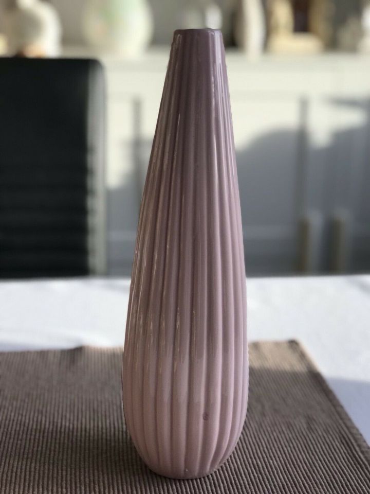 Blumenvase Vase Porzellan/Keramik rosa NEU in Cadolzburg