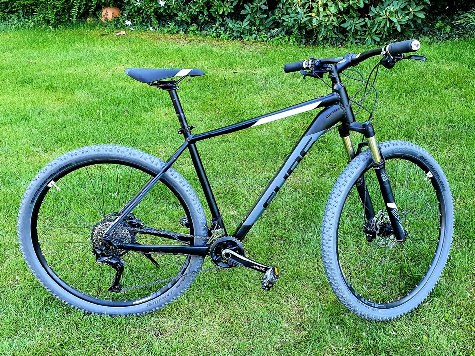 *kaum benutzt*wie neu* Fahrrad Cube Acid MTB 29"-21"(L/XL) in Aalen