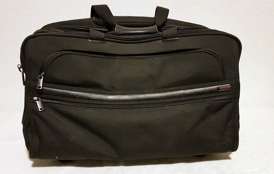 Tumi Original used Trolley Tasche +Notebook Business Luxus Reisen in Nürnberg (Mittelfr)