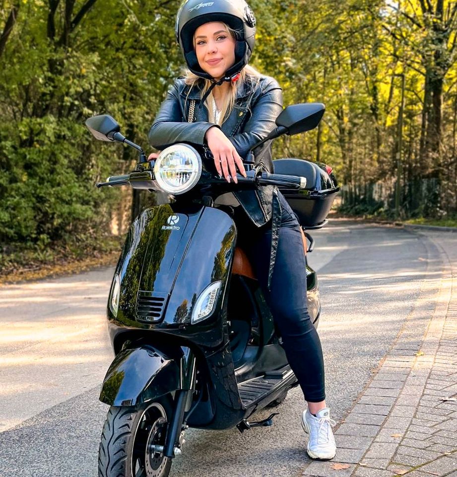 Rolektro E-City 45 Retro Lithium e-Mofa Elektroroller Motorroller in  Baden-Württemberg - Stockach | Motorroller & Scooter gebraucht | eBay  Kleinanzeigen ist jetzt Kleinanzeigen