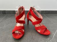 Rote Leder High Heels Sandaletten von Tamaris Gr. 38 NEU Aachen - Preuswald Vorschau