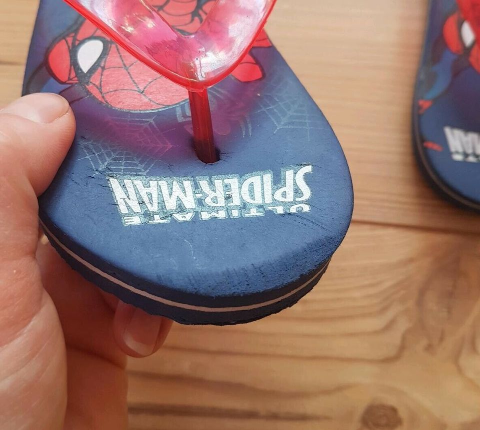 Spiderman Flip Flops Gr.26/27 in Legau