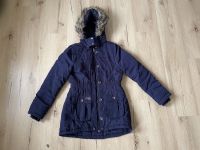 Taillierte H&M Übergangsjacke Gr. 164 navy blau Winterjacke Niedersachsen - Aerzen Vorschau