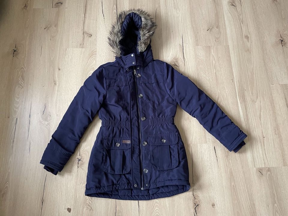 Taillierte H&M Übergangsjacke Gr. 164 navy blau Winterjacke in Aerzen