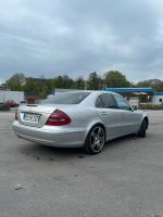 Mercedes E-Klasse (E220) W211, 2.2 CDI 150 PS, Automatik Nordrhein-Westfalen - Gummersbach Vorschau