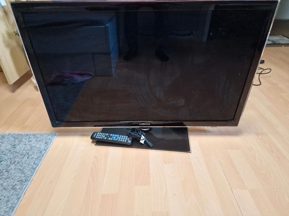 Samsung tv ue40d5700 defekt in Rheinland-Pfalz - Wallmerod | Fernseher  gebraucht kaufen | eBay Kleinanzeigen ist jetzt Kleinanzeigen