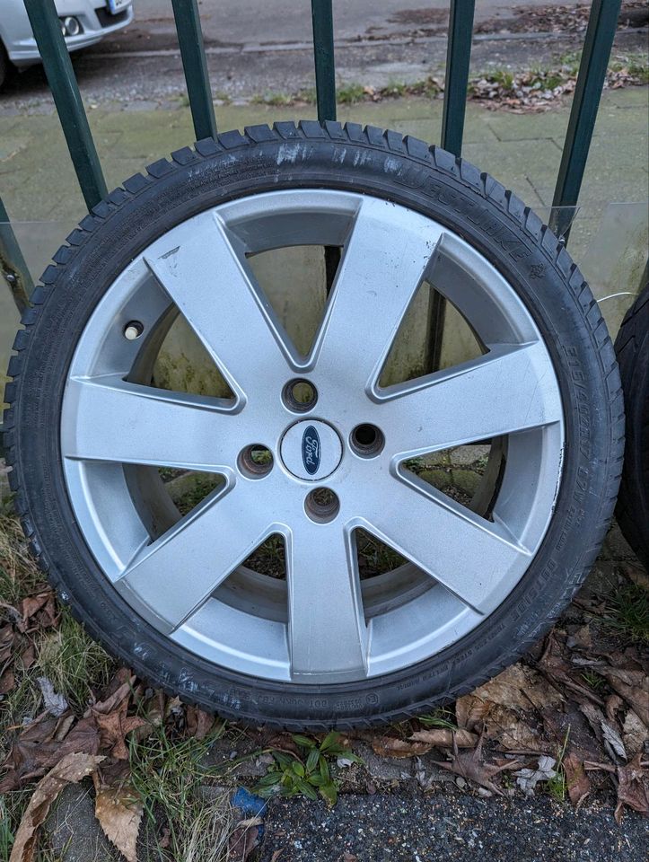 Ford 4 Loch Felgen Sommerreifen Alu 215/40 R17 in Duisburg