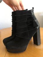Kennel & Schmenger Stiefeletten – Echtleder, guter Zustand (UK 6) Berlin - Zehlendorf Vorschau