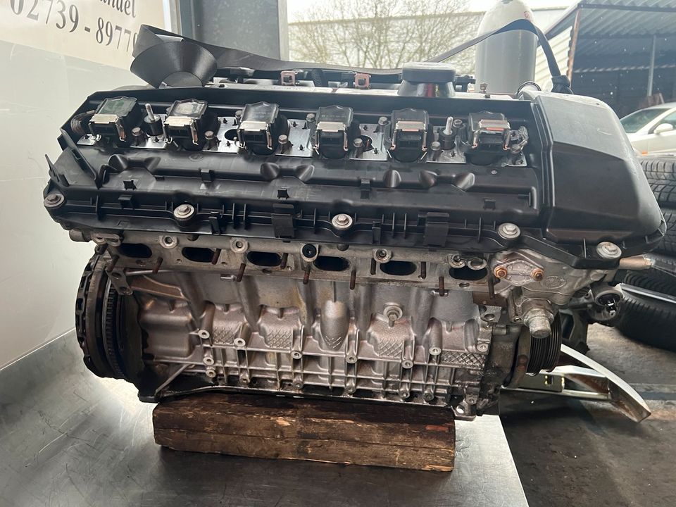 Motor M54 B25 (256S5) BMW 2,5 E39 525i als Defekt 192PS in Wilnsdorf