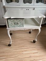 Chippendale Beistelltisch Shabby chic Tisch Kommode Nordrhein-Westfalen - Schwerte Vorschau