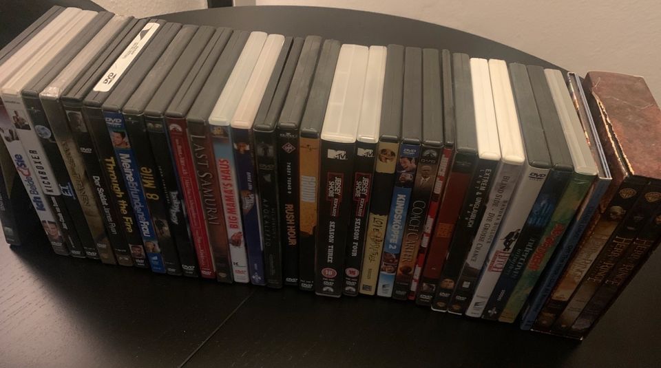 DVD Sammlung Pro DVD 1€ in Schrozberg