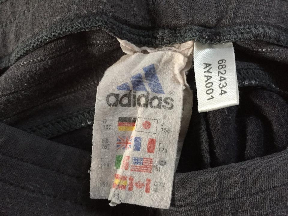 Sportsachen Trainingshose Adidas Short T-Shirt Top, Gr. 152 in Putzkau