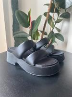 NEU Zara Plateau Sandalen Sommer schwarz 38 Lindenthal - Köln Sülz Vorschau