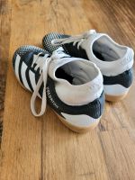 Adidas Predator Hallenschuhe 32/33 (ISL 20,4) Nordrhein-Westfalen - Hattingen Vorschau