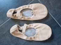 Top! Merlet Ballettschuhe Gr. 32 Leder Niedersachsen - Salzgitter Vorschau