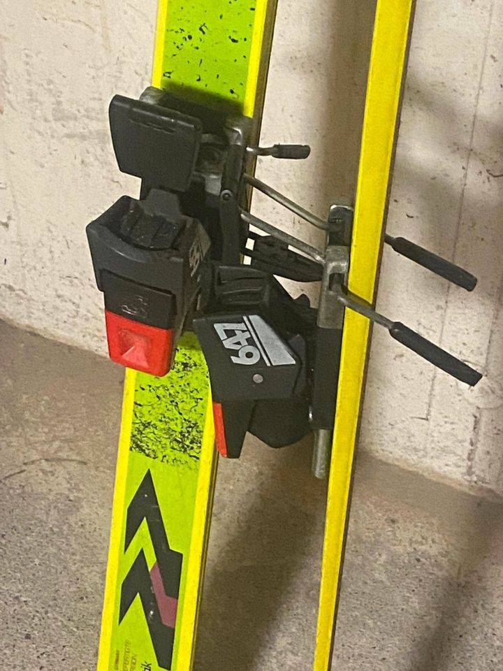 Völki Berg Ski P 10 Salomon 647 Bindung Länge 180 cm in Freiburg im Breisgau