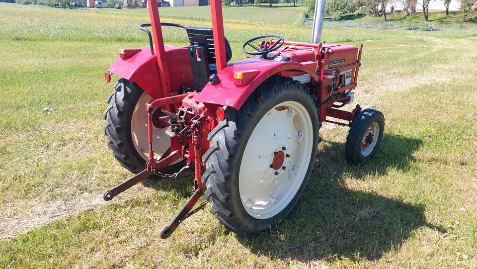 Mc Cormick 423 Traktor kein Fendt John Deere IHC Case in Rattelsdorf