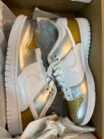 Nike Dunk low Gold Silver München - Schwabing-Freimann Vorschau