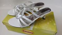 Absatzschuhe Pantoletten Gr. 39 weiß neu Berlin - Steglitz Vorschau