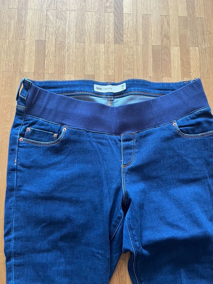 Damen Jeans 40 Schwangerschaft Asos Stretch in Karlsfeld