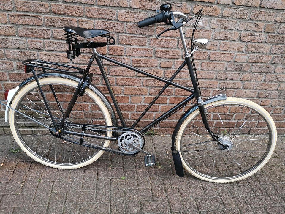 Pastorfiets / Baujahr 1950 / Restauriert / 7 Gang / Nabendynamo in Meerbusch