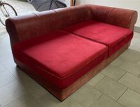 Sofa Couch Leder rot Polster Liegesofa Kissen Bayern - Rottach-Egern Vorschau